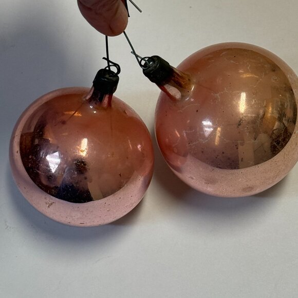 2 VTG Christmas Ornaments Mercury Glass Poland Pink Rose Gold 2 sizes 2.5" /3" - Picture 5 of 13